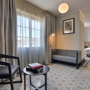https://la-falconeria-hotel.qawrahotelsmalta.org